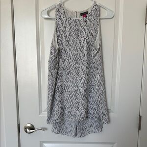 Black and White Sleeveless High-Low Top